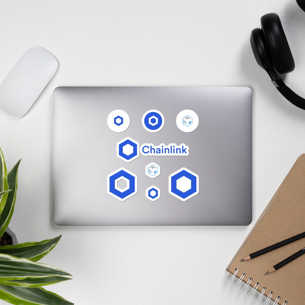 Full Logo Chainlink Sticker from the 5.5x5.5 inch Sticker on a laptop